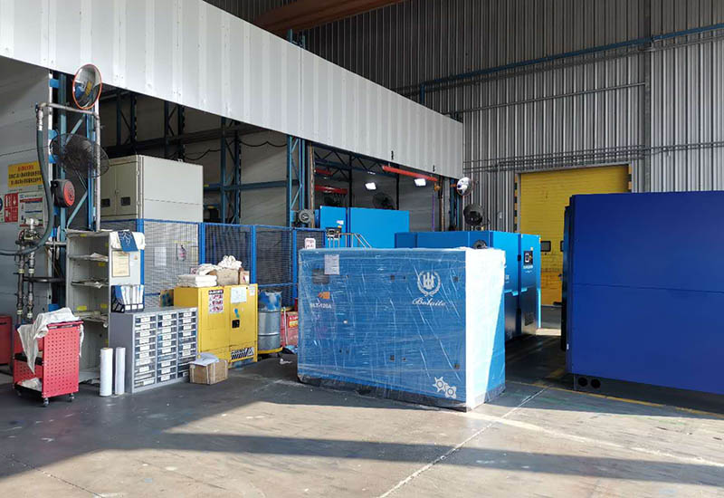 Atlas Copco Bolaite Quincy BLT oil lubricated twin screw air compressors in stock